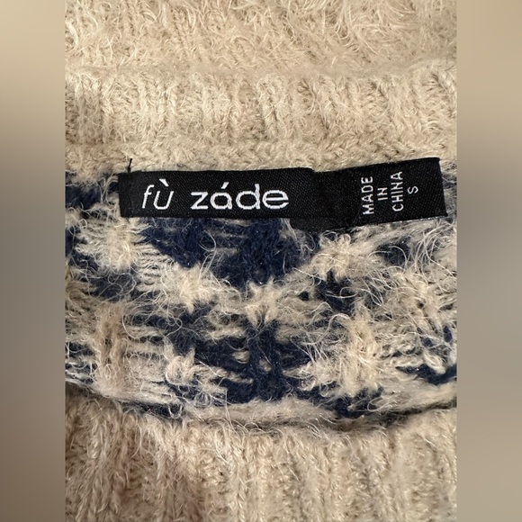 fù záde Soft Fuzzy Knit Argyle Diamond Crewneck Sweater - Size Small - Picture 6 of 10
